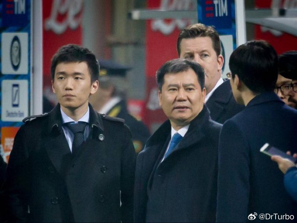 意大利那边今天很多都在发苏宁和张近东的情况欧冠8强对阵来了意甲热点现场 相关的内