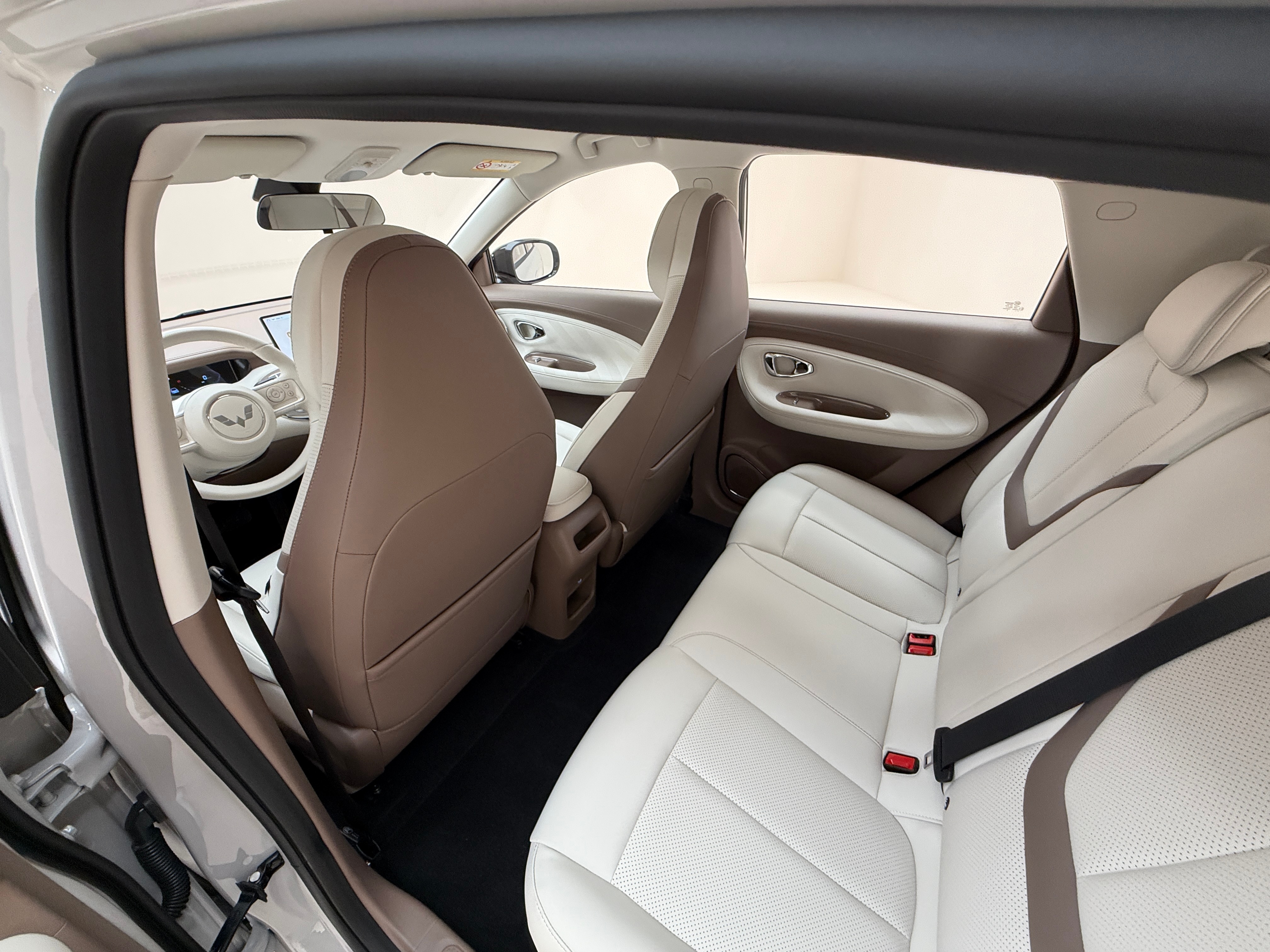 缤果Pro官宣亮相 给大家先走一波内饰五菱大v聊车