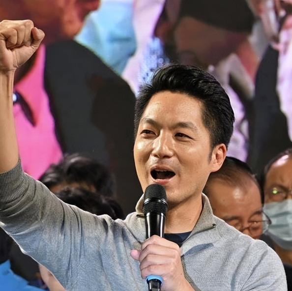 蒋万安会参加9.3阅兵吗？他要是参加了，其影响力会超过马英九等人。因为它是蒋介石