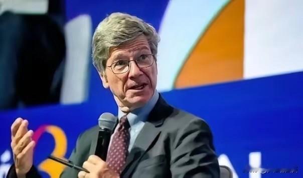 一个美国教授说了句大实话，台下掌声就没停过

美国教授萨克斯说的这番话，太戳心了