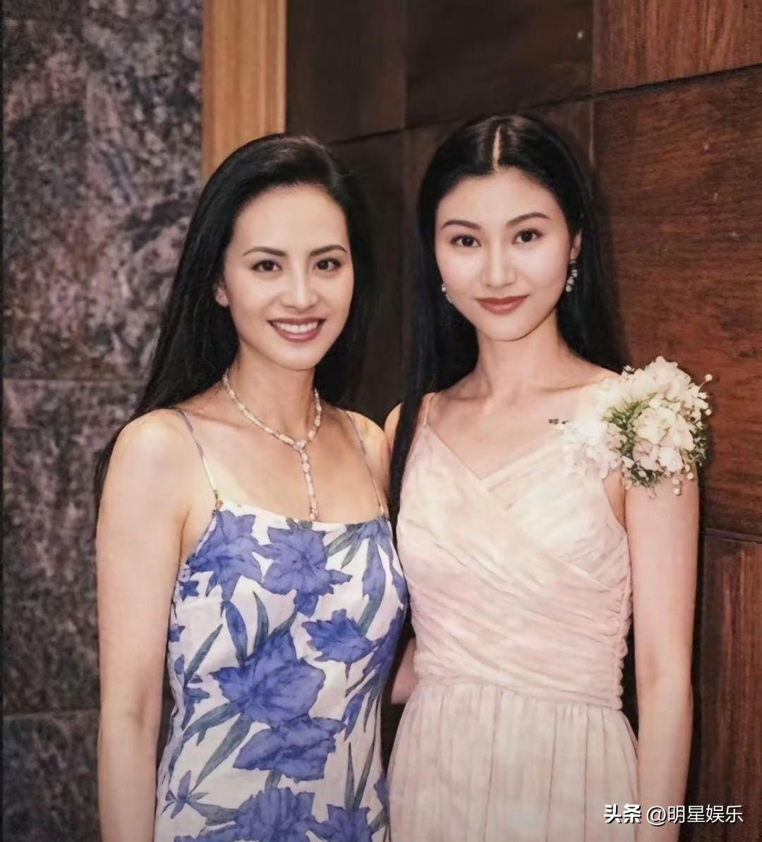这是香港第一美女李嘉欣和台湾第一美女田丽的珍贵合影，你觉得谁好看？