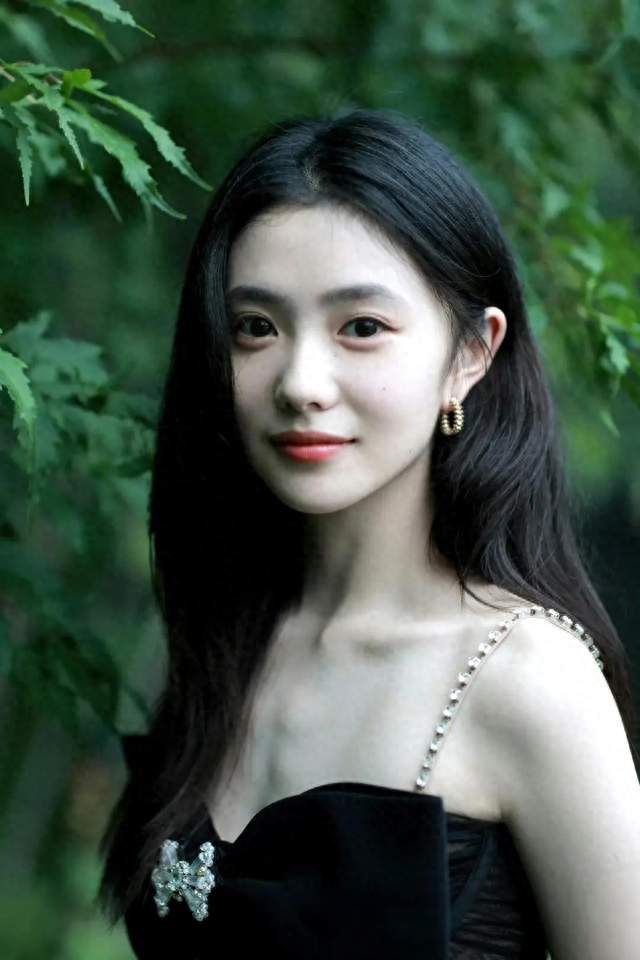 演员刘浩存，作为00后谋女郎的作品盘点