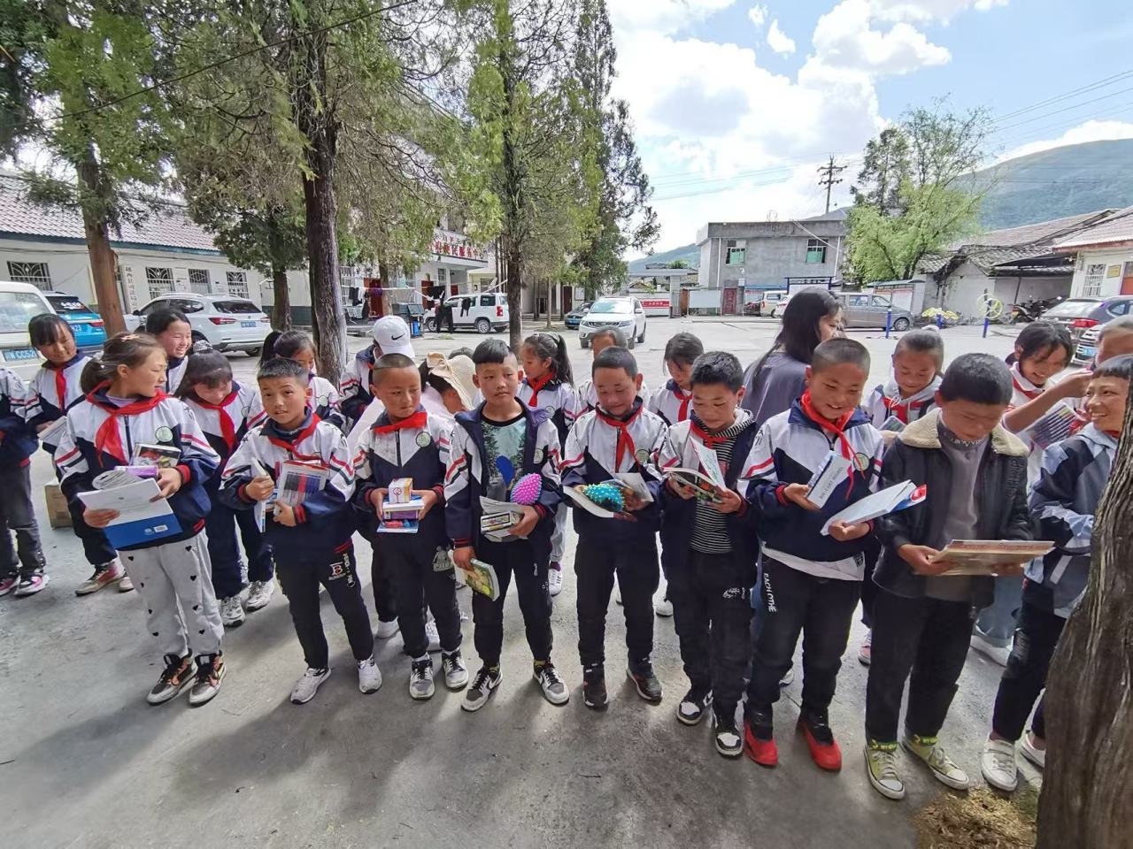 宁波江北一场跨越两千公里的爱心奔赴 一句“谢谢宁波的叔叔阿姨”，温暖了跨越山海的