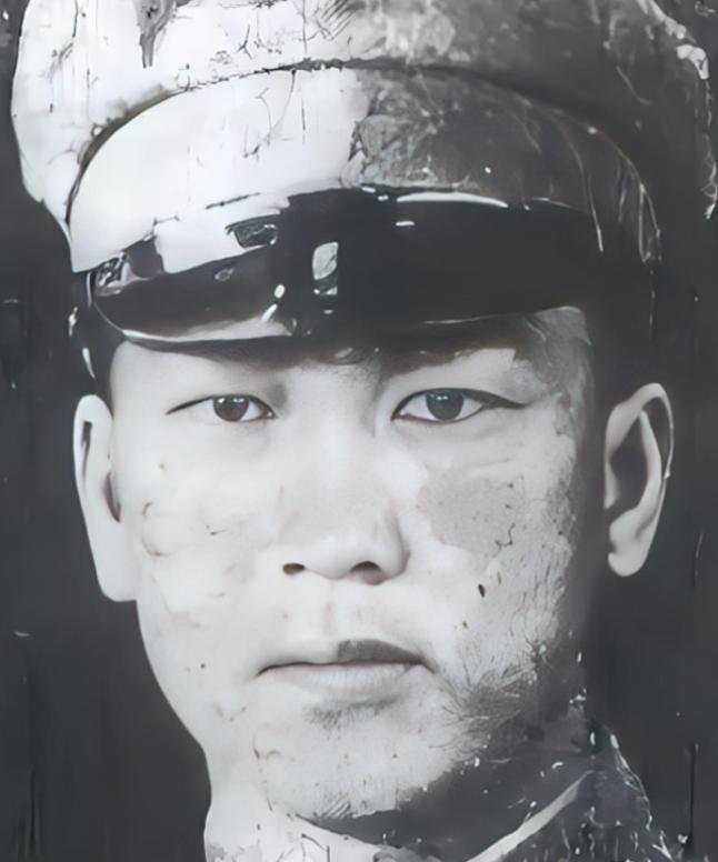 1949 年，张治中的女婿、第 120 军军长周嘉彬，既不硬抗，也不起义，直接下