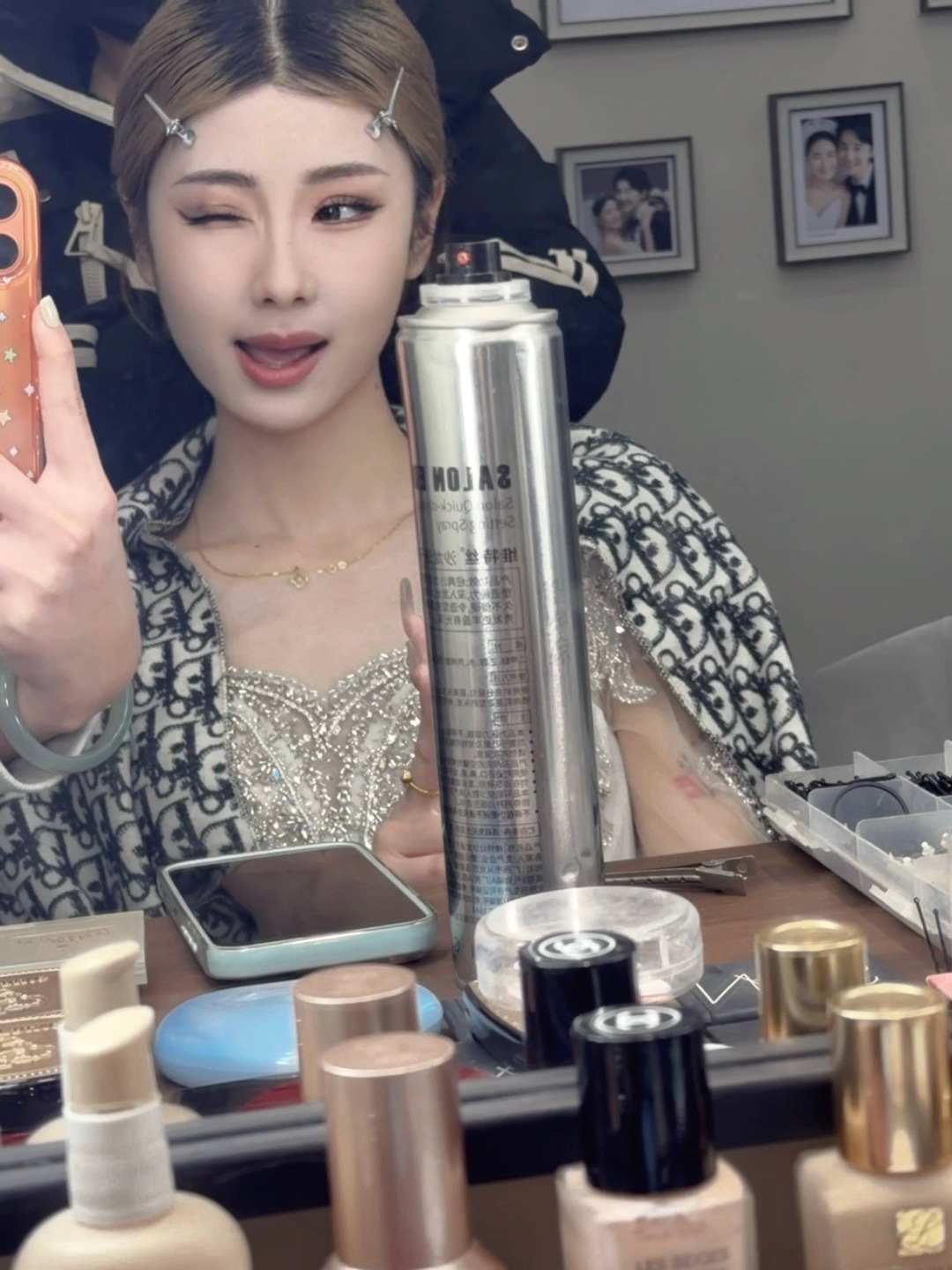 不会化妆的女生建议反复观看真的不太会有效化妆，每次跟着教程化，跟没化一样那天去找