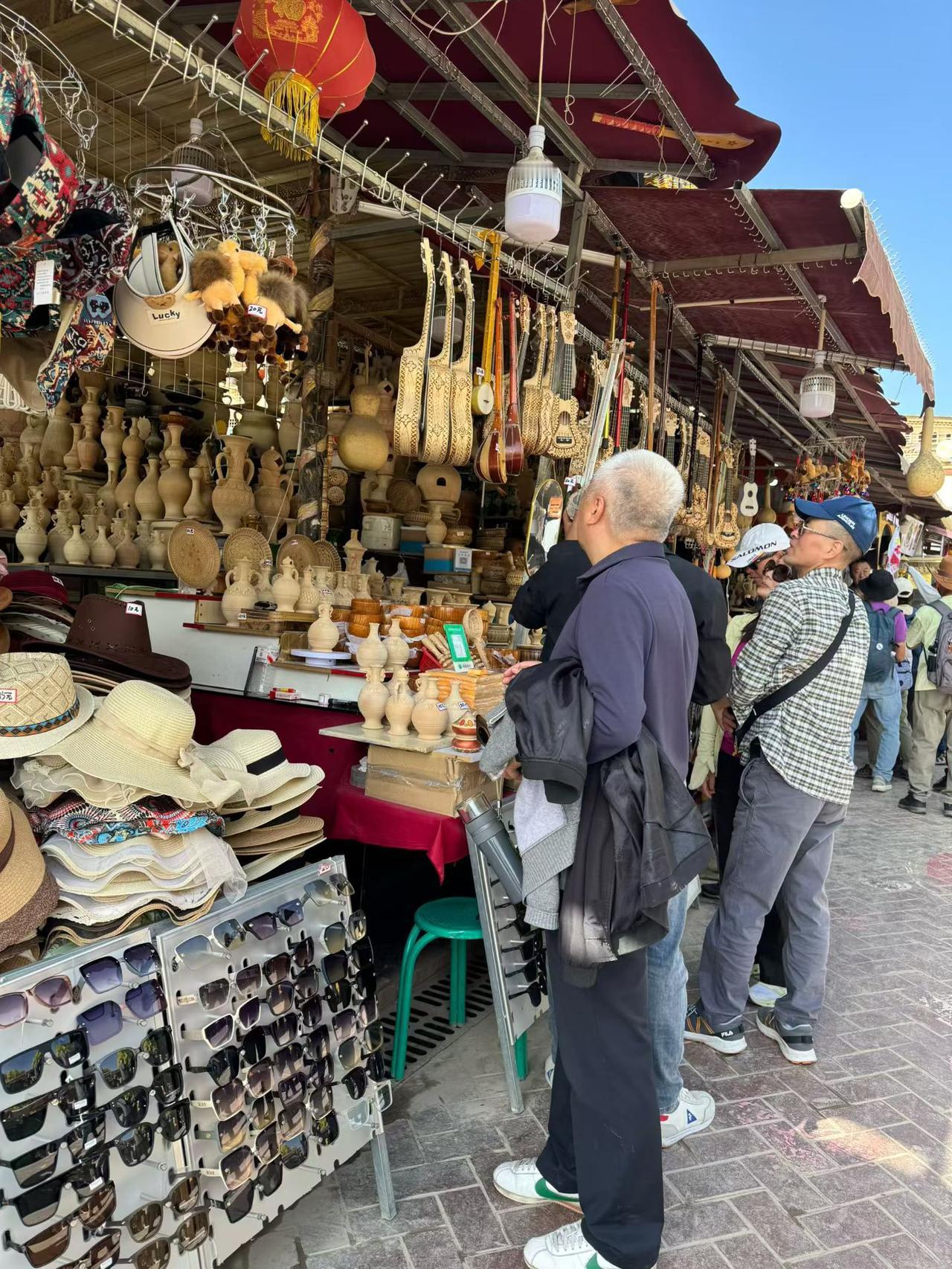 得失从缘，随遇而安的活好自己，不负此生
 
人活一辈子，回头看看这辈子走过的路，