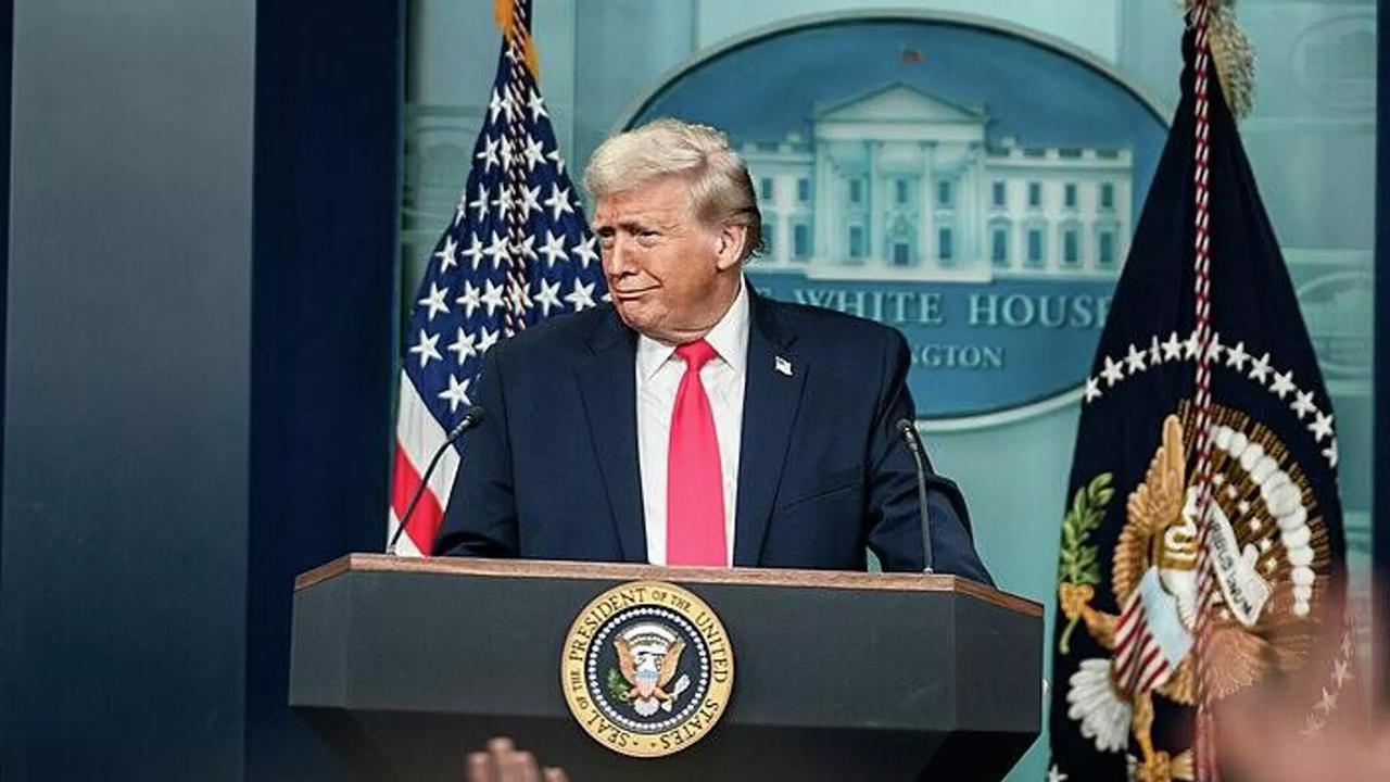 特朗普：伊朗领导层“非常想”与美国签署交易

俄罗斯卫星通讯社 2026年3月2