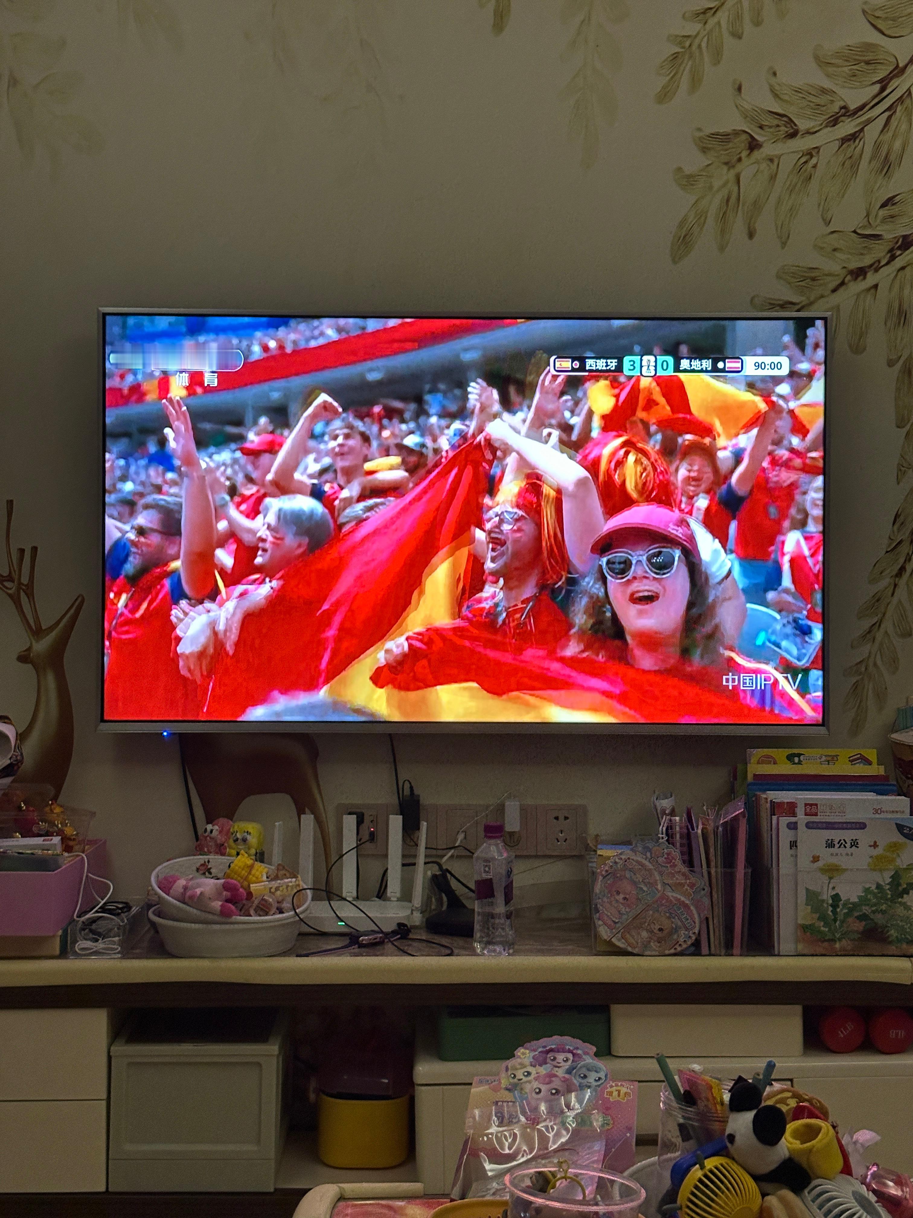 西班牙🇪🇸3-0奥地利🇦🇹遇到菜队就狂进人家3个球 败人品西班牙估计走不