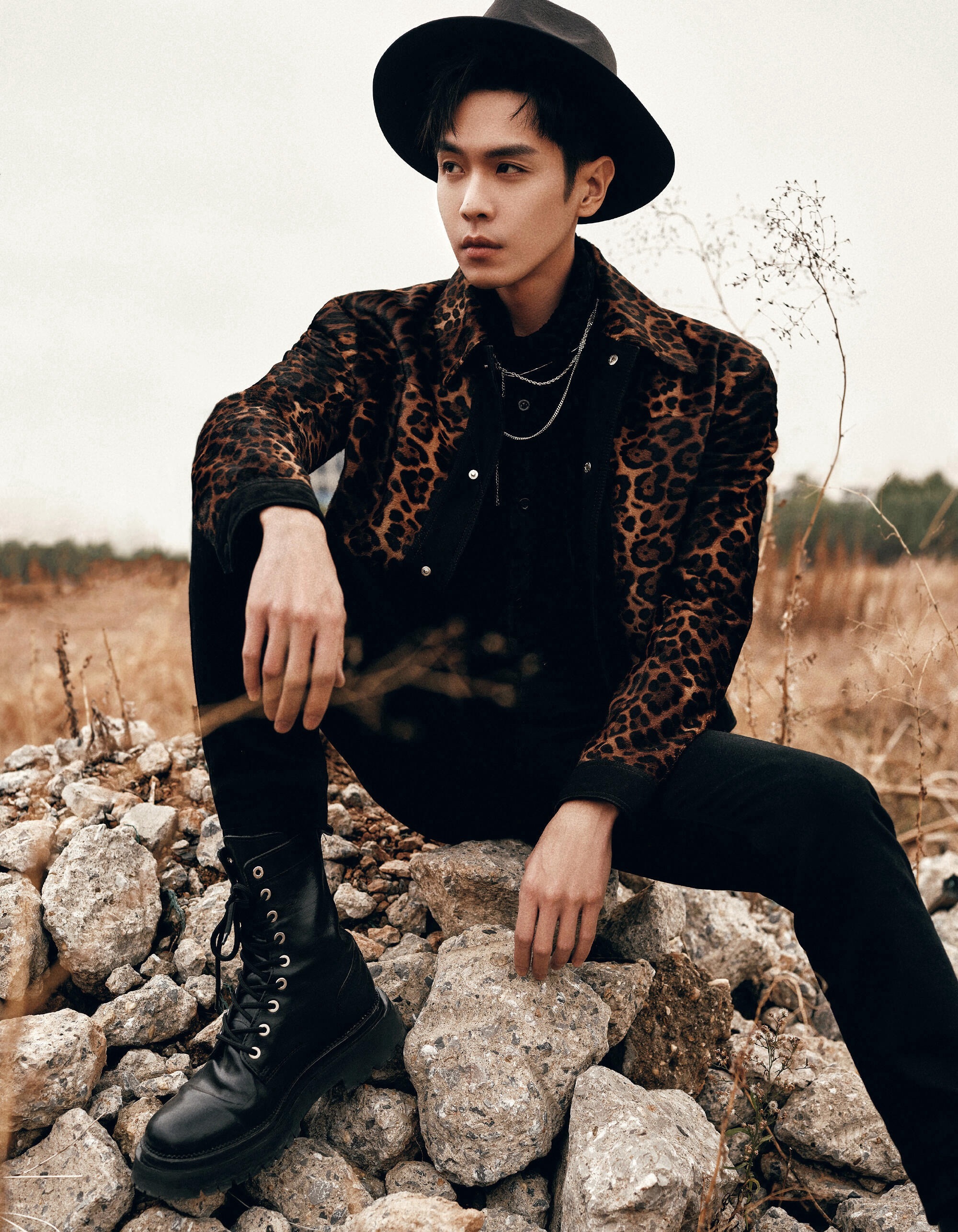 男明星西部牛仔造型，你get谁❓肖战 ｜  李现 ｜  张若昀于适 ｜  龚俊 