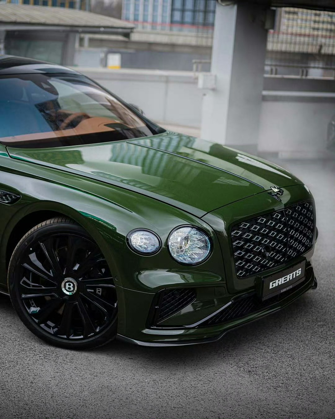 宾利 Flying Spur Mulliner [色][色] ​​​