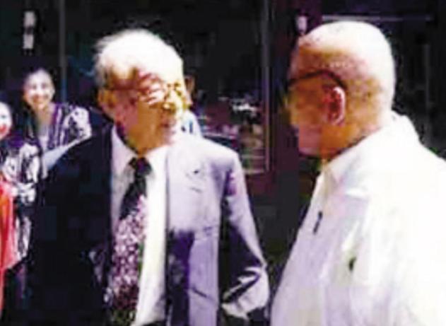 1991年，邓公请张学良回国，张学良却说：要我回去可以，必须答应我3个条件。
 