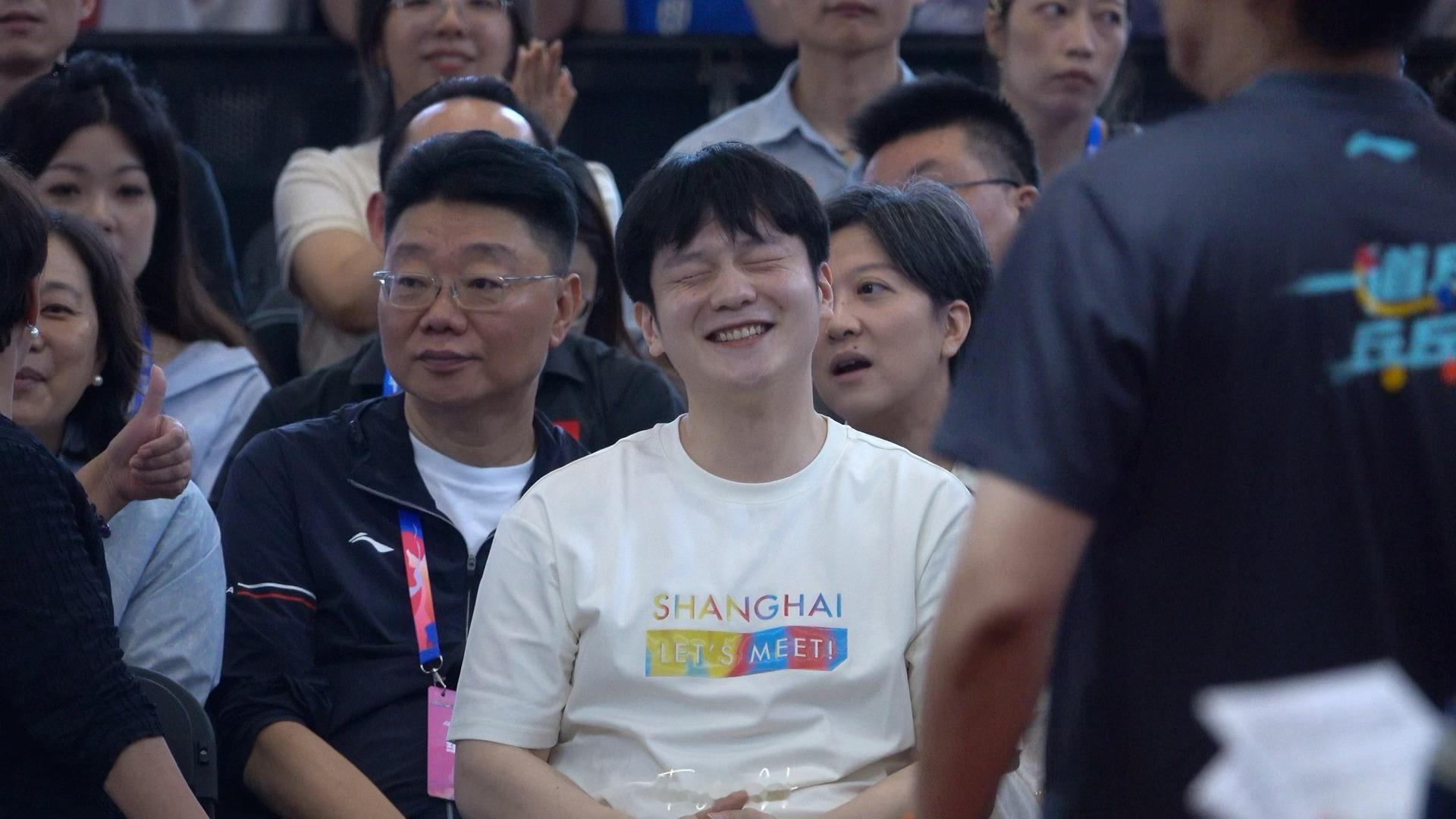 全世界你最可爱 叻叻猪樊振东