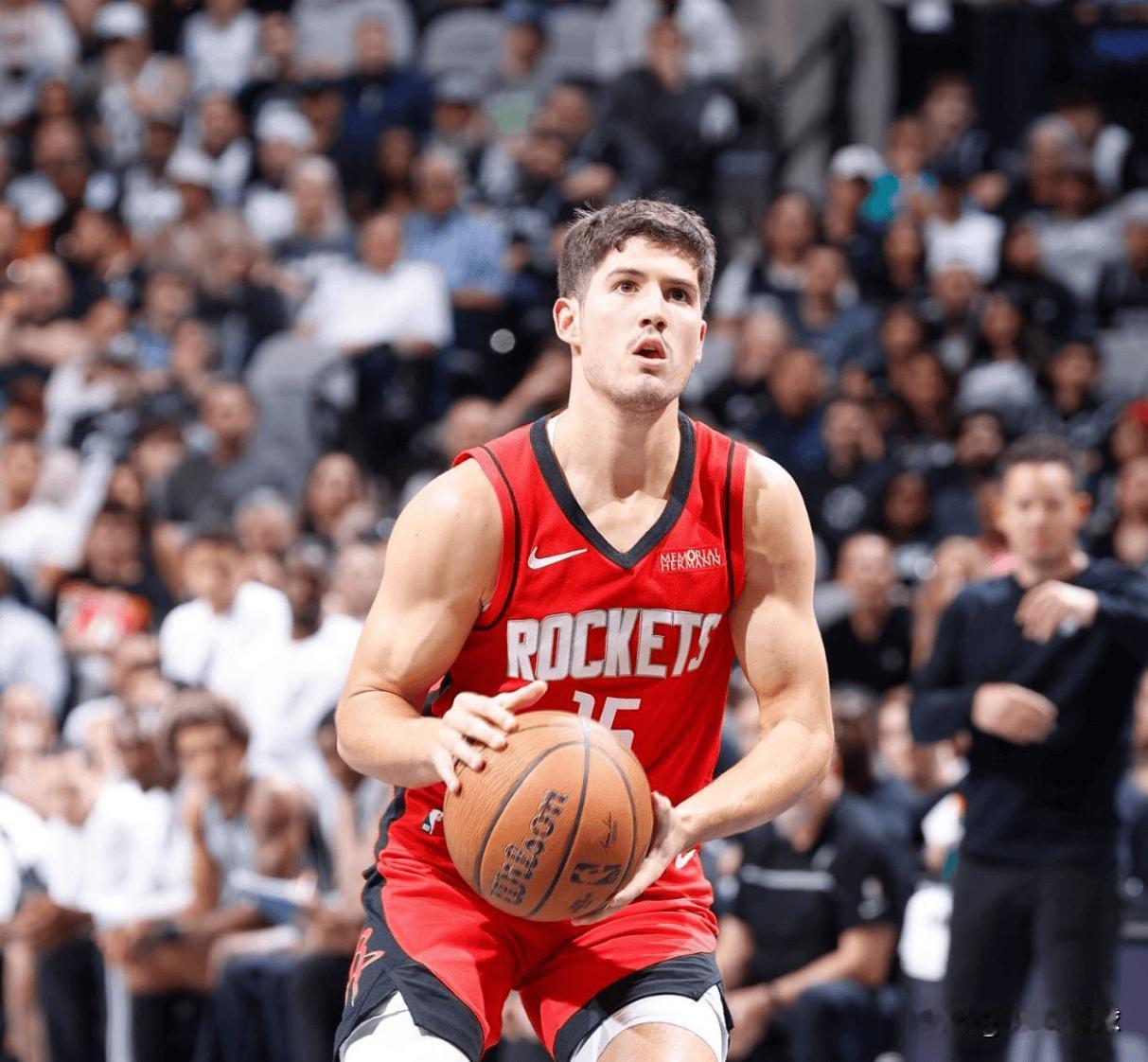 今天火箭逆转雄鹿，谢泼德功不可没，我个人认为有两个理由足以让他去打火箭的首发控卫