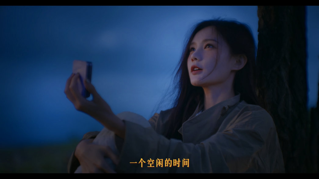 李一桐希望大家都能善忘一点有时就需要一场说走就走的旅程，挣脱束缚，遇见不一样的自