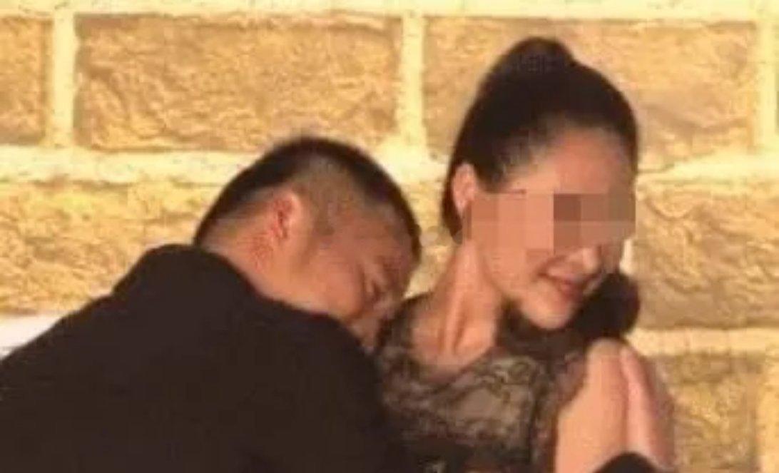 只能说互联网没有记忆，喻恩泰如果没有吕秀才角色红利，早应该被占女演员便宜的丑闻逐