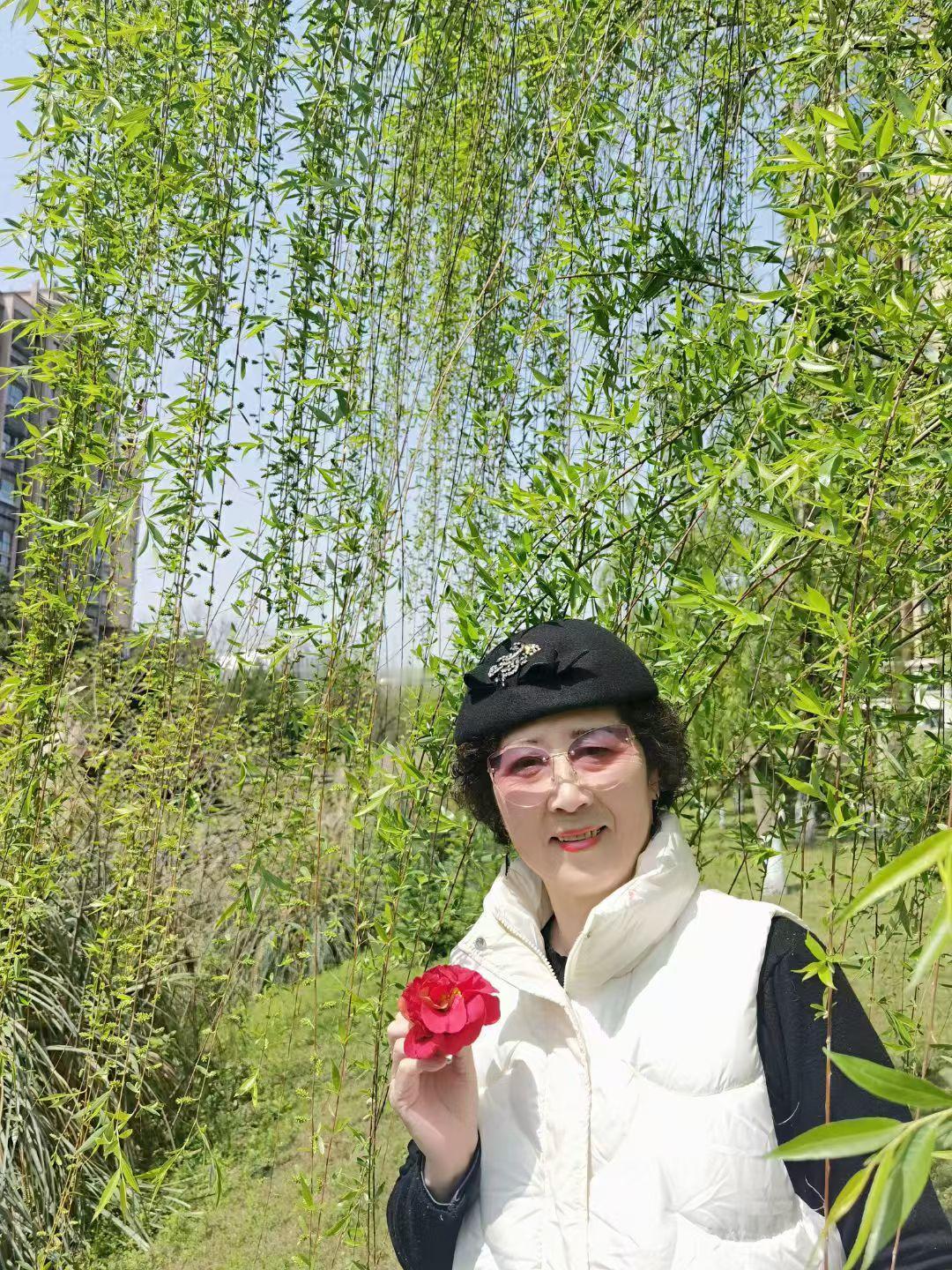 微胖女人好，身上留点肉，关键时候才是“隐形盔甲”！

女人生来就爱美，希望自己身