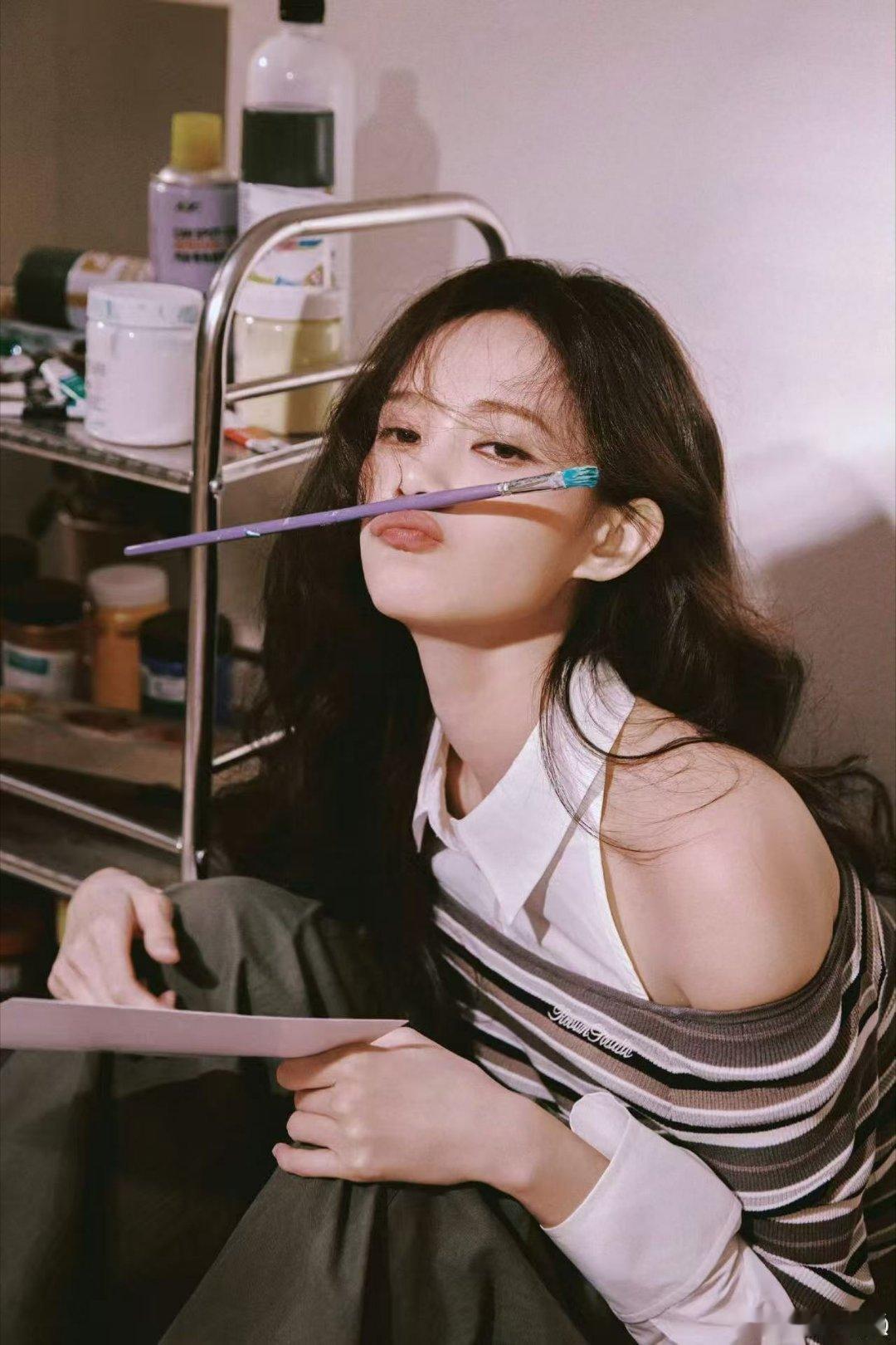 李一桐假期大片李一桐假期晒照李一桐假期大片，美，[嘻嘻][嘻嘻][嘻嘻] ​​​
