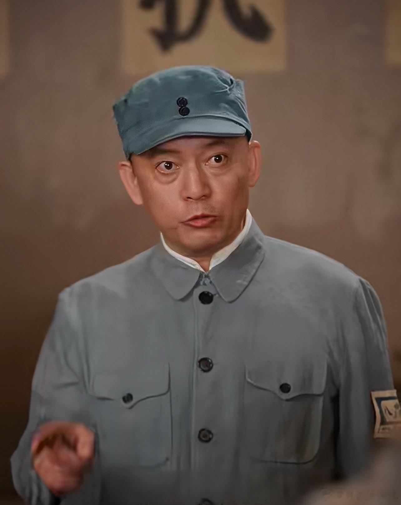 有些名字遗憾但不能遗忘一想到现在的安稳日子里，藏着这些名字的重量，心就沉甸甸的。