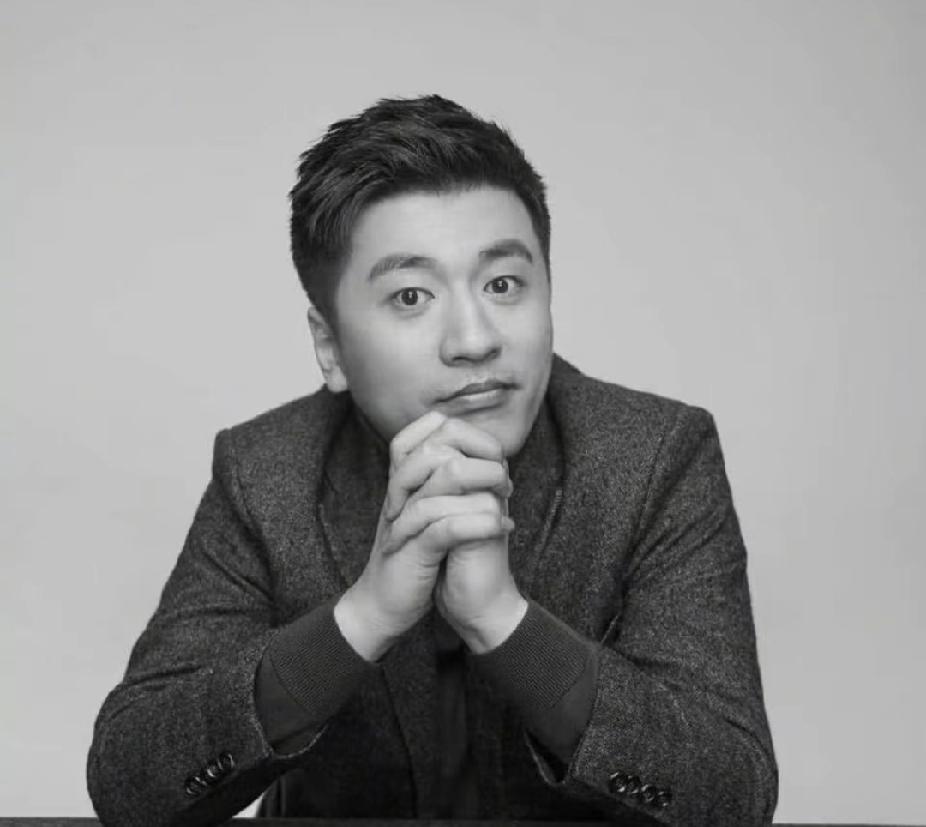 41岁张雪峰突然离世：健康，才是人生最该守住的顶配✨
 
刷到张雪峰老师离世的消