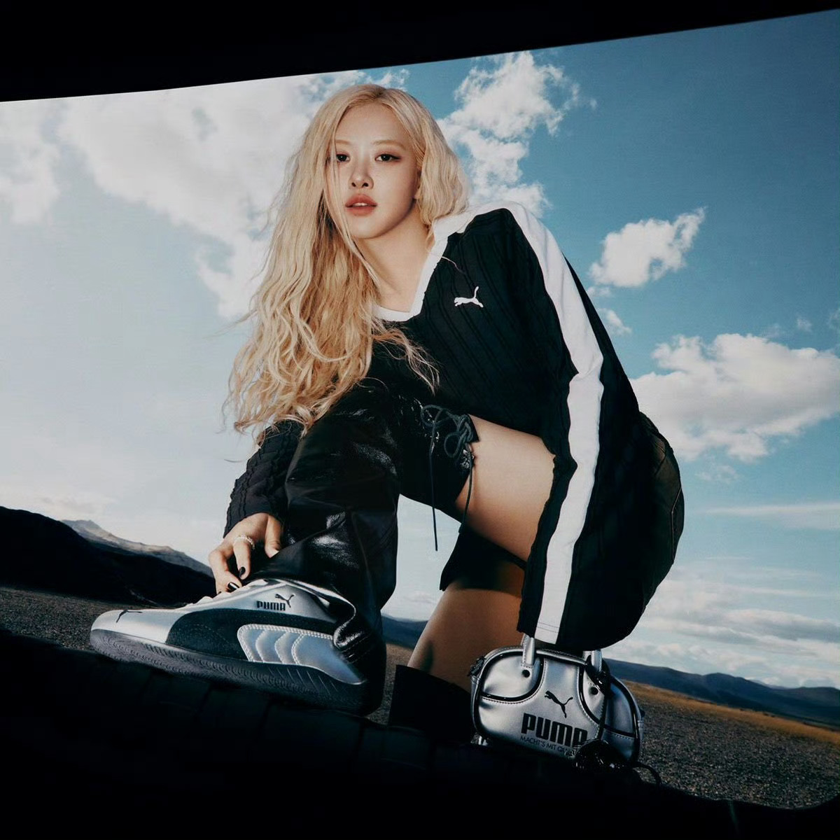 Rosé朴彩英 x PUMA SPEEDCAT 又一组全新广告大片，太帅了吧🌹