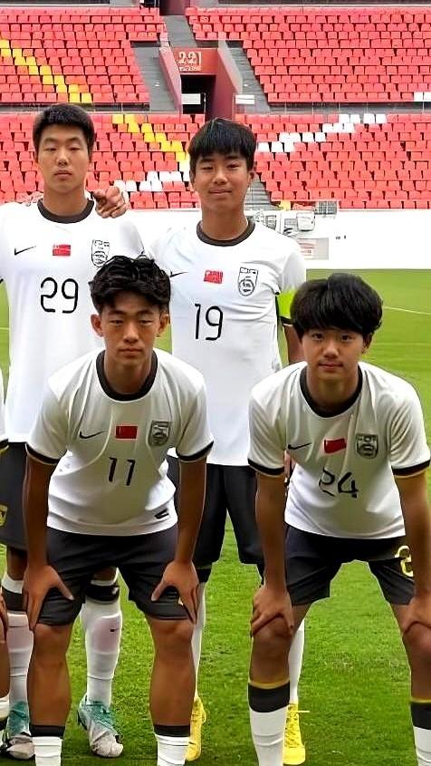 国足的希望，藏在这帮16岁的小孩身上！

广东肇庆，U17国少队跟中亚劲旅塔吉克