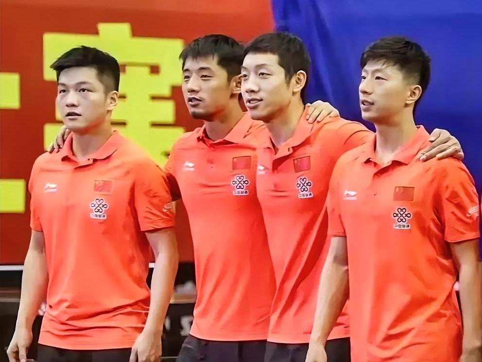 10位国乒男神身高排行榜

第一档：王涛，1.65米，矮得过分
第二档：庄则栋，