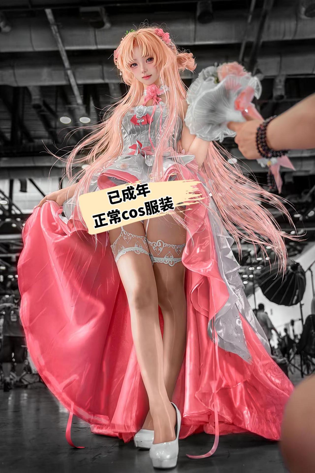 她，女朋友。出镜:@咬一口薯饼 设备:索尼a7m5+2470gm2二次元 刀剑神