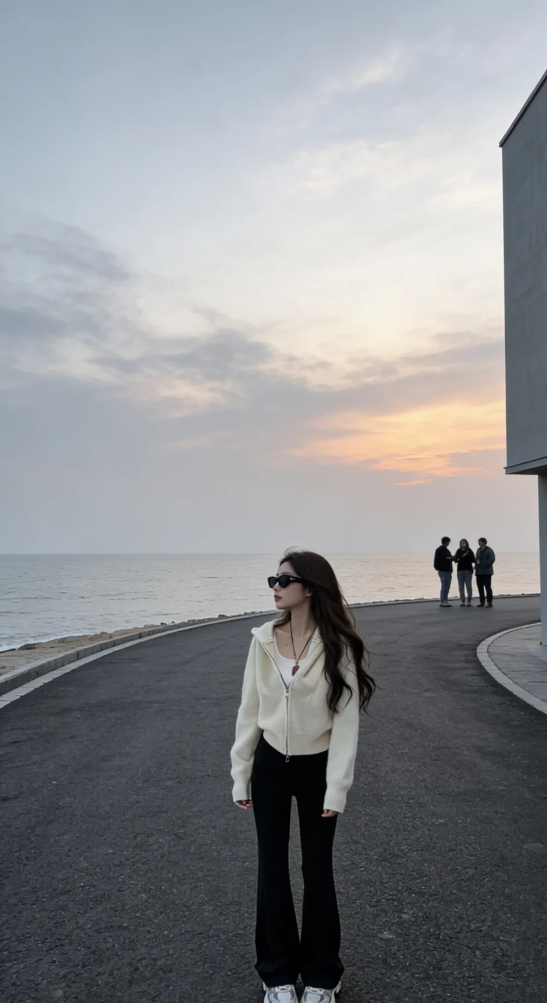 穿搭灵感｜初春这样穿、简约穿搭