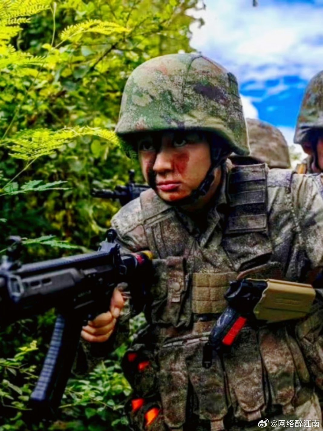 早安！致敬中国军人！不赞明星只赞中国军人！我为中国人民解放军点赞中国军人中国军人