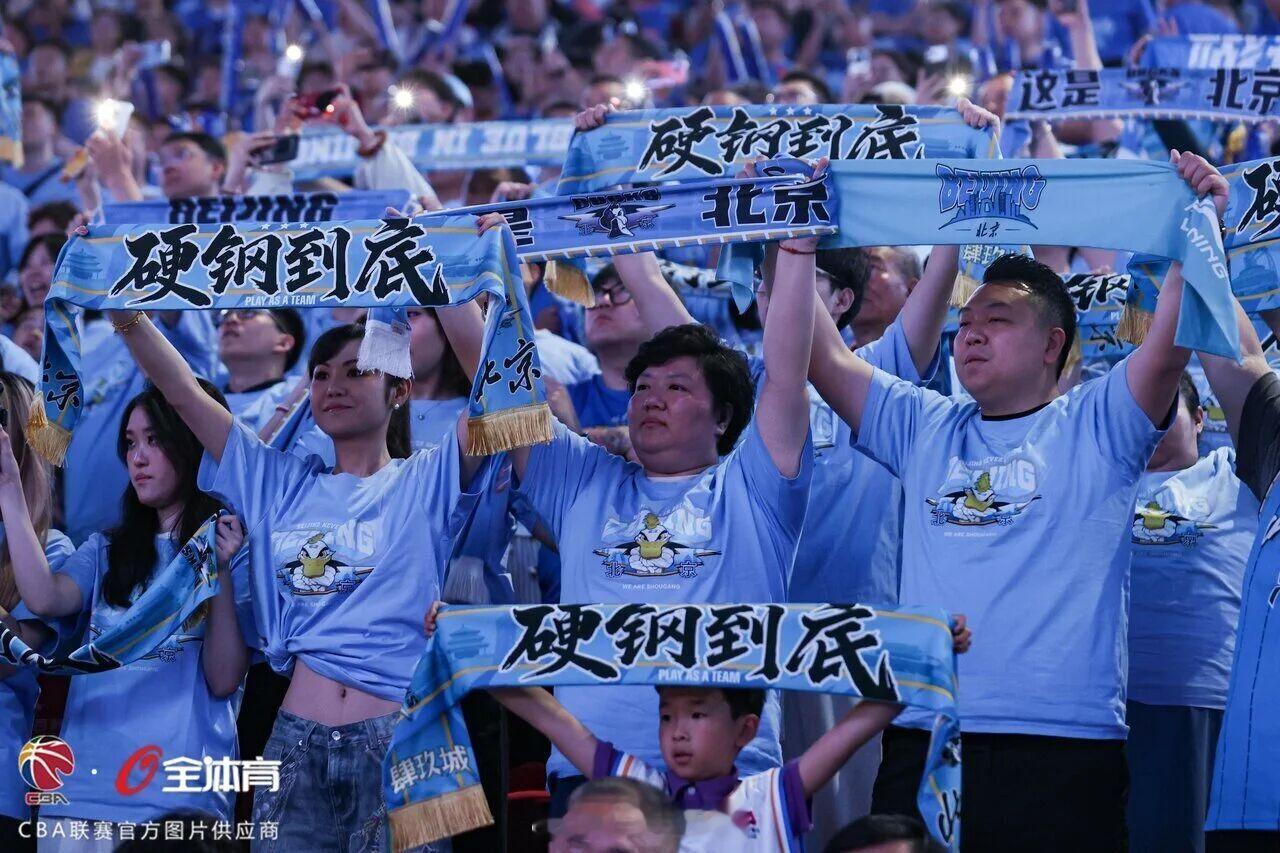 cba季后赛 G3十点开票，依旧全场有助威T恤，来啊