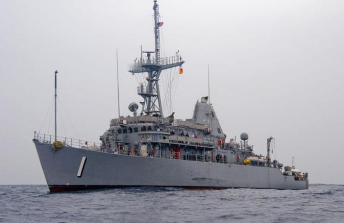 纸老虎本质暴露：伊朗下达开火令，美舰紧急请求给15分钟逃离，实在害怕急了

当地