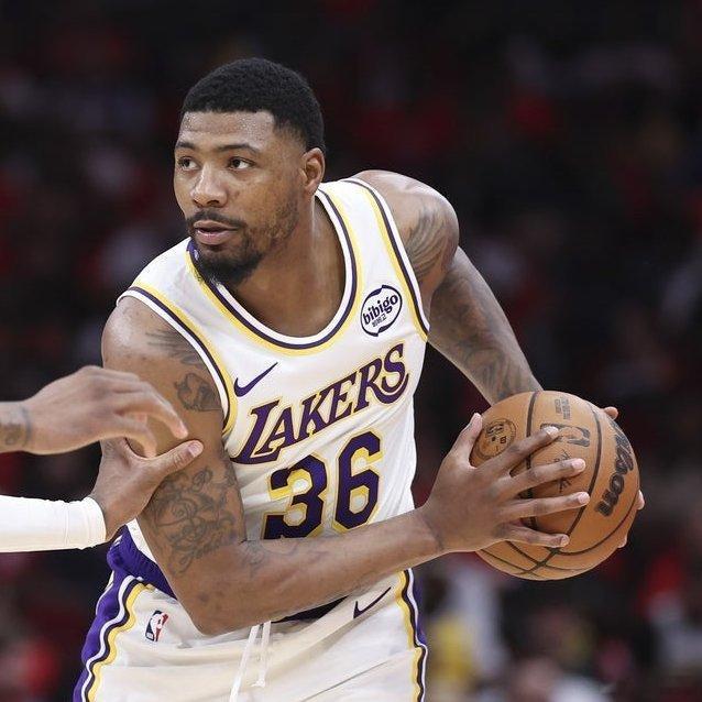 NBA 官方罚单：湖人队马库斯·斯马特因质疑比赛裁判的公正性被罚款 35,000