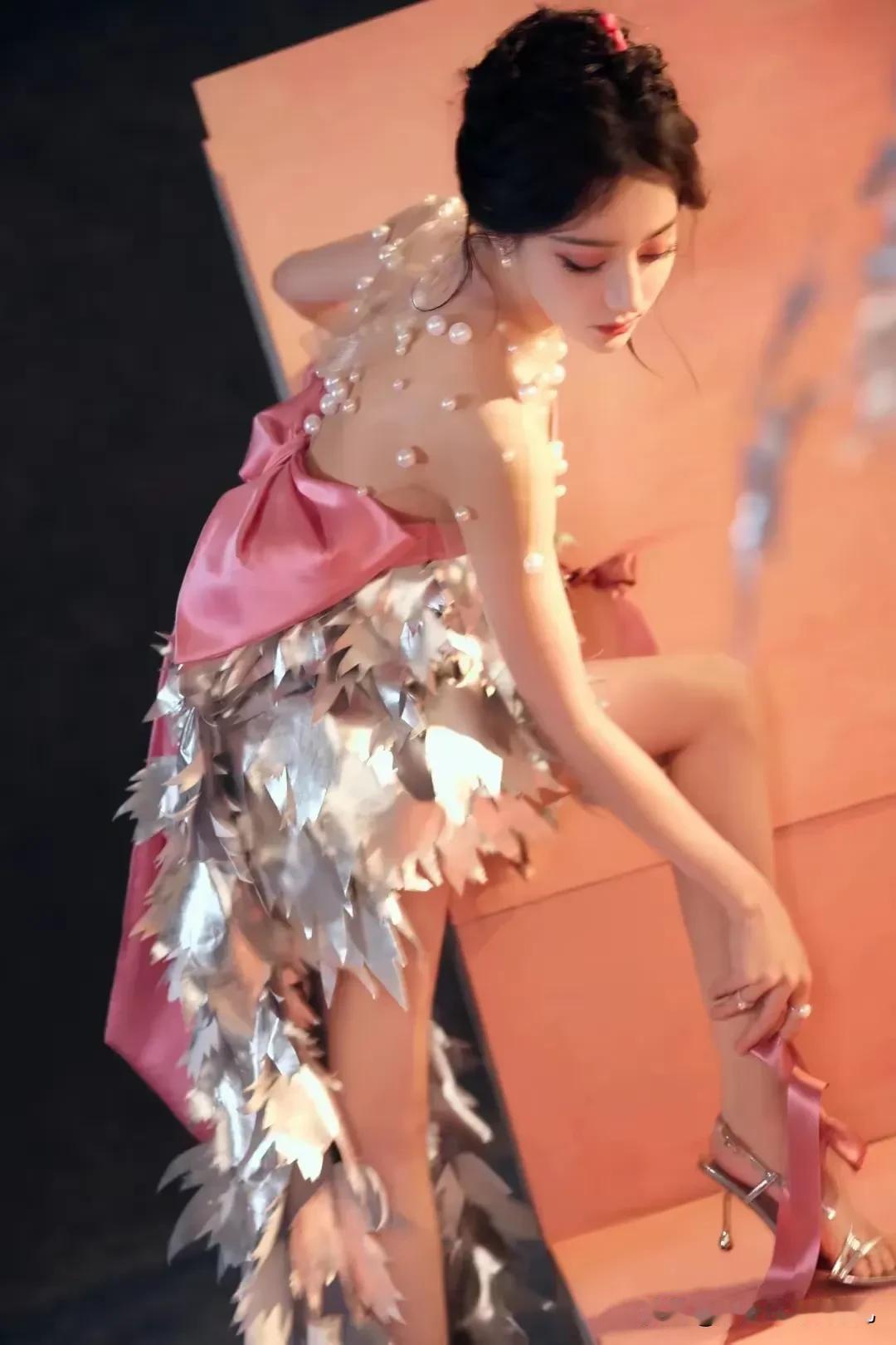 这样的热巴依然惊艳[爱慕]