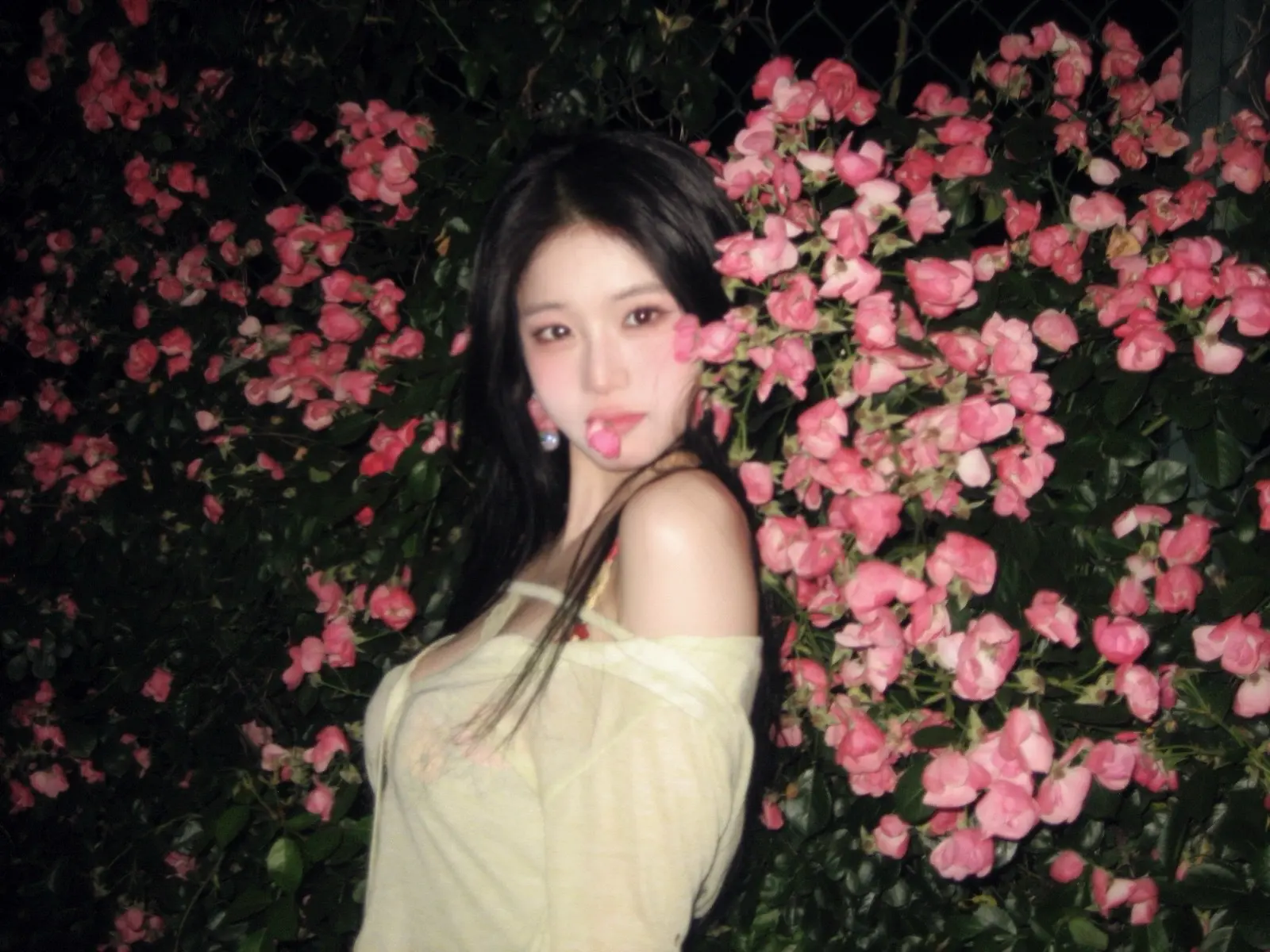 爱意 心潮澎湃。醉意 沉默不语 痴迷不已 天真烂漫 我知道 这就是你