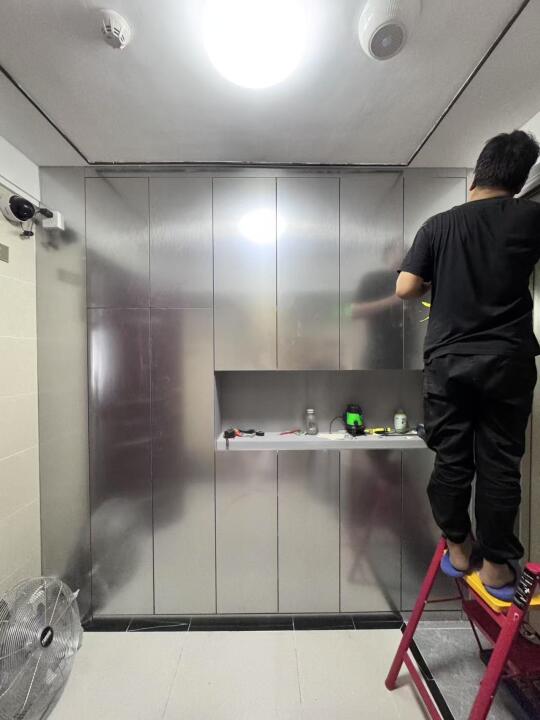 入户门改造 不锈钢柜门质感💯