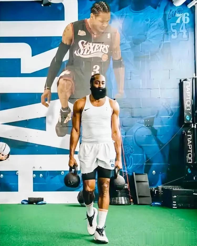  
北京时间7月29日NBA76人队球星哈登接受采访公开回答了自己提前恢复训练的