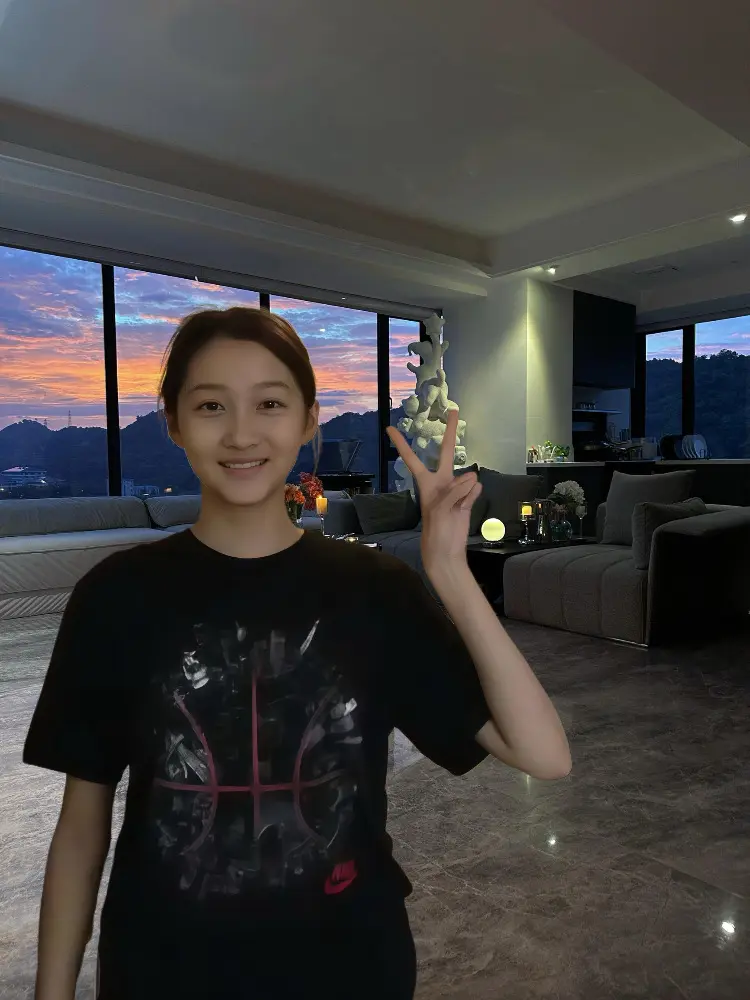 鹿晗是真男人 没想到我姐也是真女人关晓彤