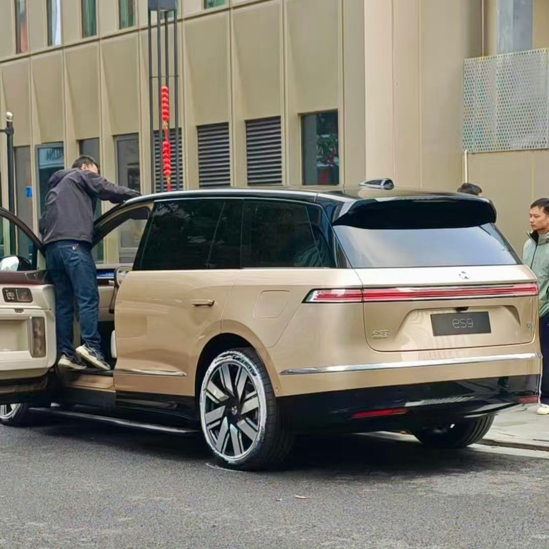 蔚来ES9，看着是真大啊