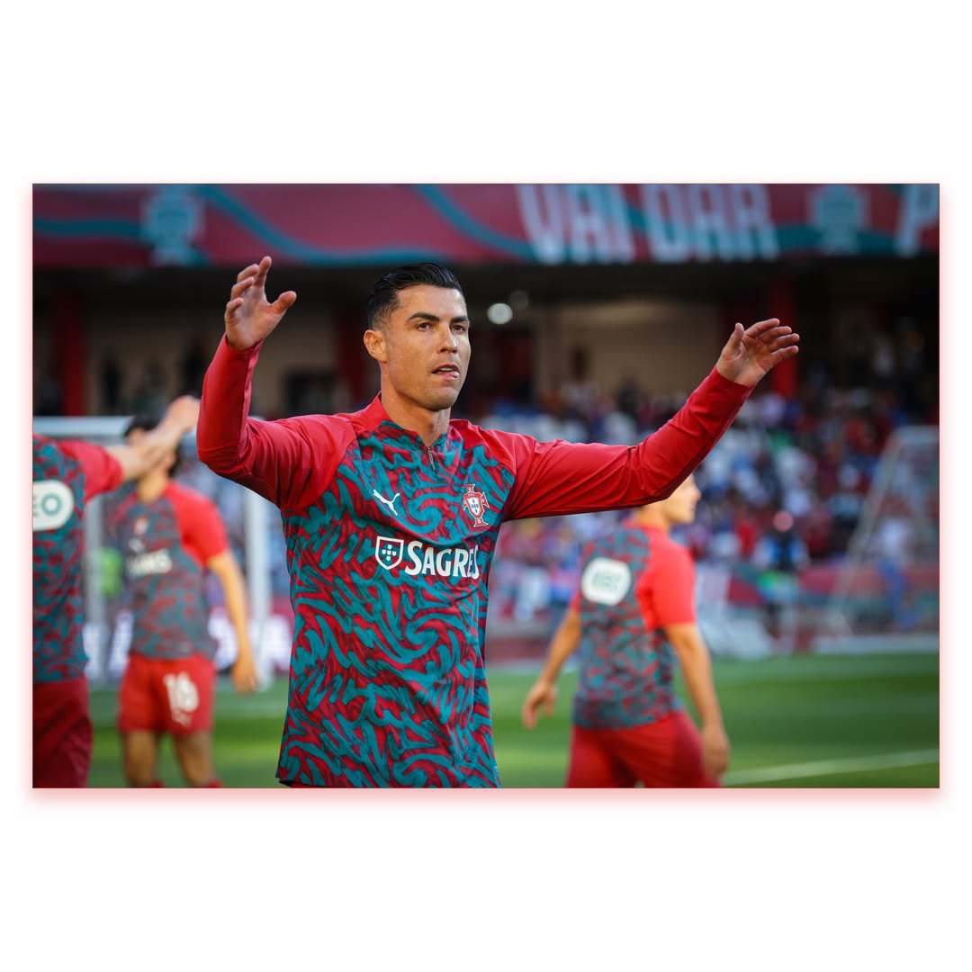 C罗C罗耳钉吸睛 漂漂亮亮大耳钉围观世界杯
