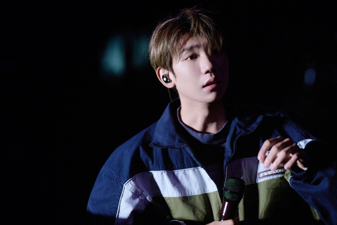 王源王源南宁音乐节今晚见王源南宁音乐节等会见 王源久违了！今晚舞台见！ 