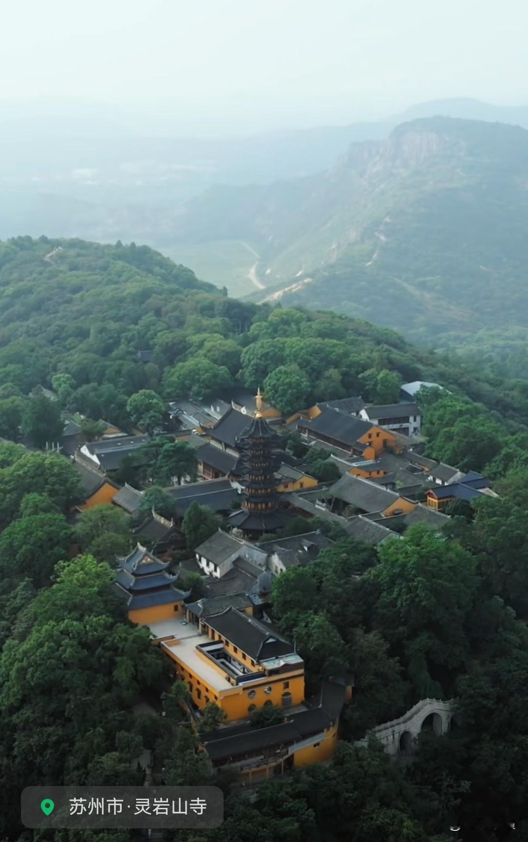金融监管之制，关涉国计民生，向来为治国之要。建国以来，监管架构数度更迭，至新世纪