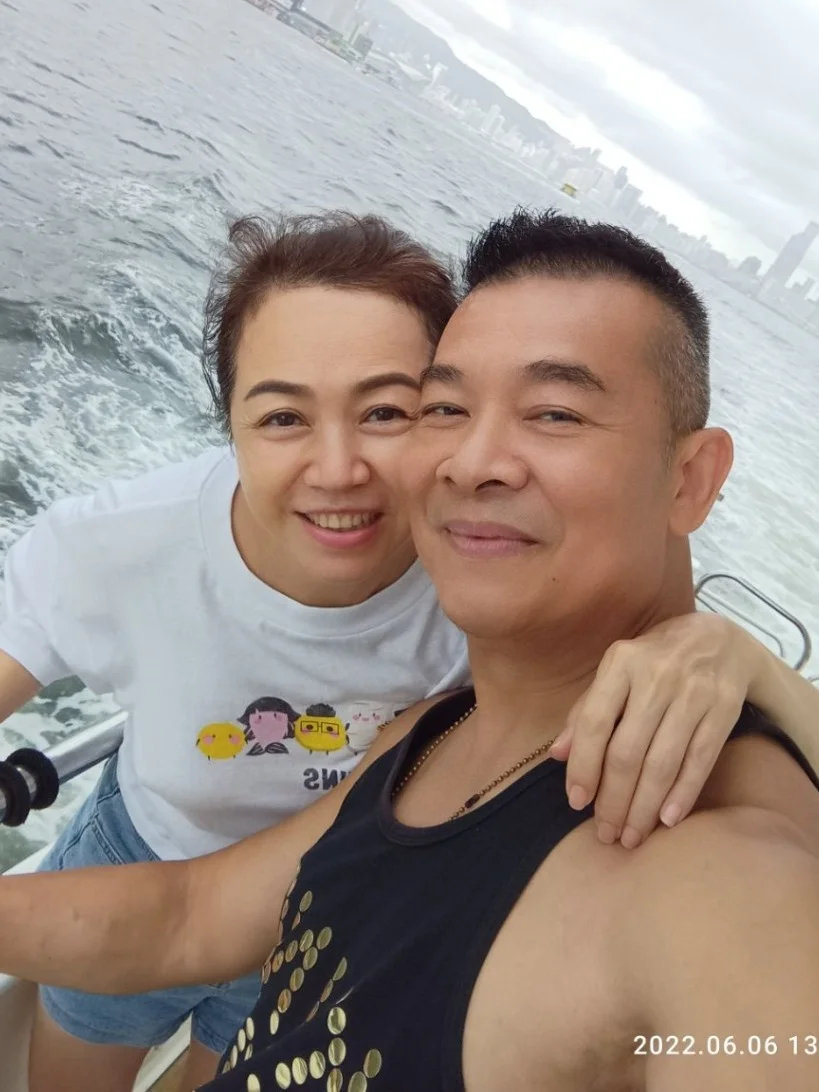 63岁港星自曝曾大动脉血管撕裂险瘫，忧妻要照顾半辈子 	 80年代亚视...