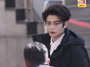 丁禹兮马年春晚第四次联排丁禹兮现身春晚第四次联排路透 丁禹兮现身春晚第四次联排路