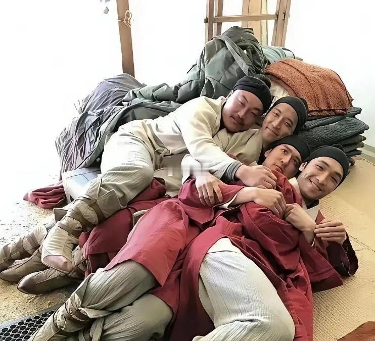 这才是刘亦菲的嫌弃表情 