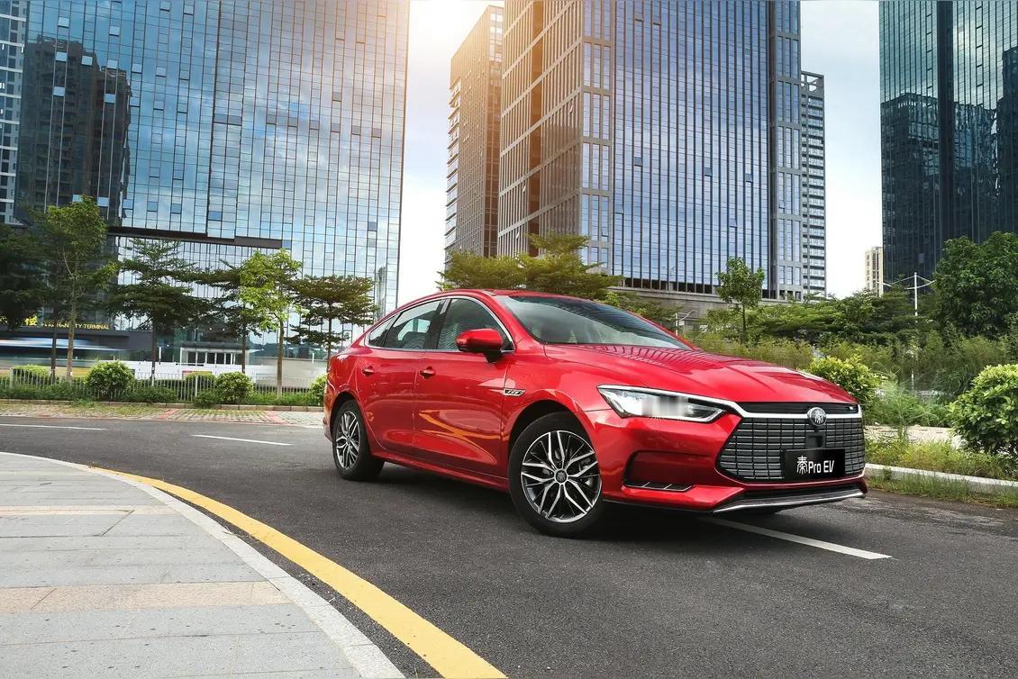 新能源再崛起的信号

前期热点，新能源今天市场动荡之际，跌多涨少背景下再崛起。