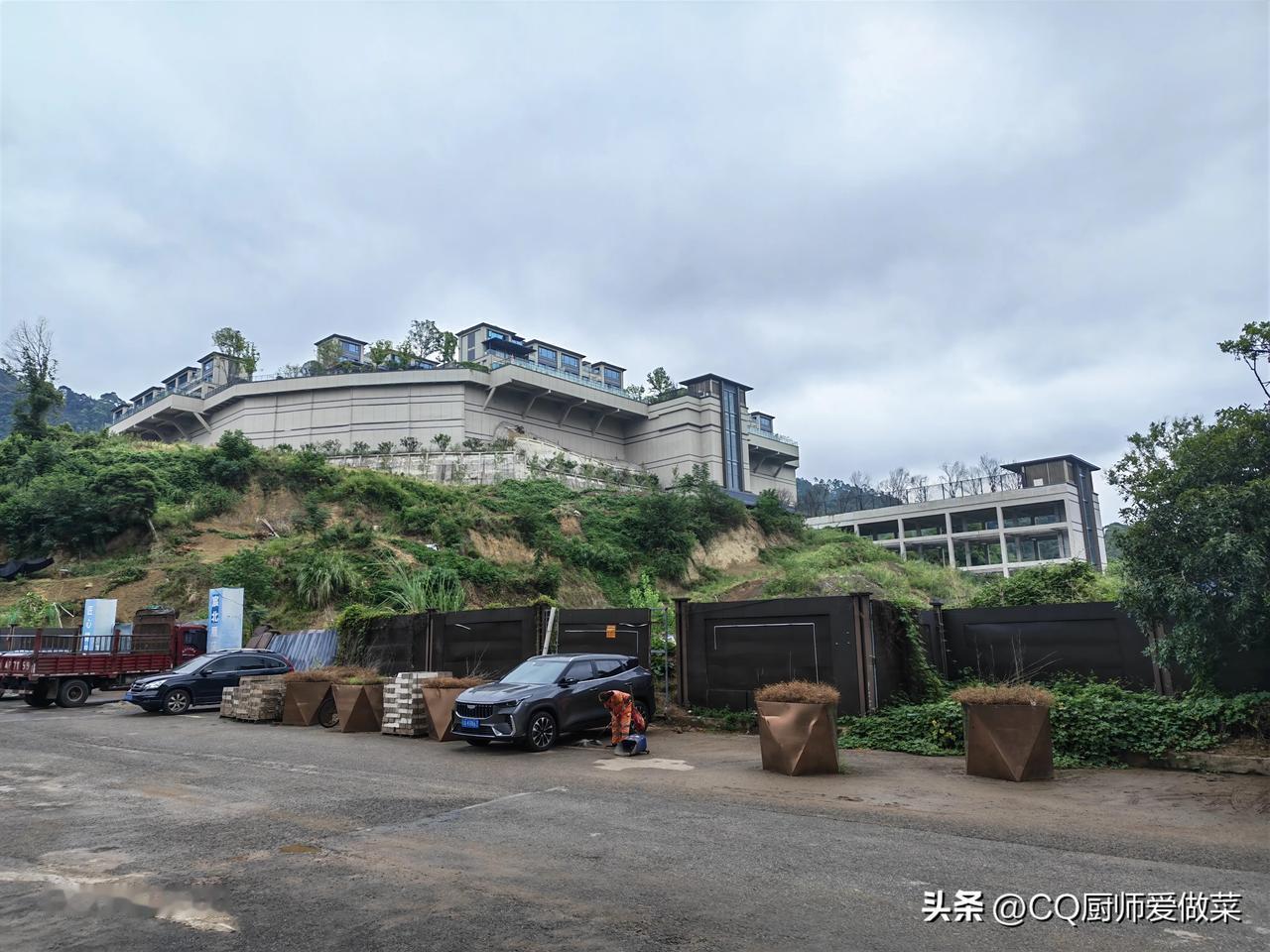 周末逃离城市，来壁山龙湖温泉山语彻底放松！🏔️
这里山景绝美，空气清新到想打包