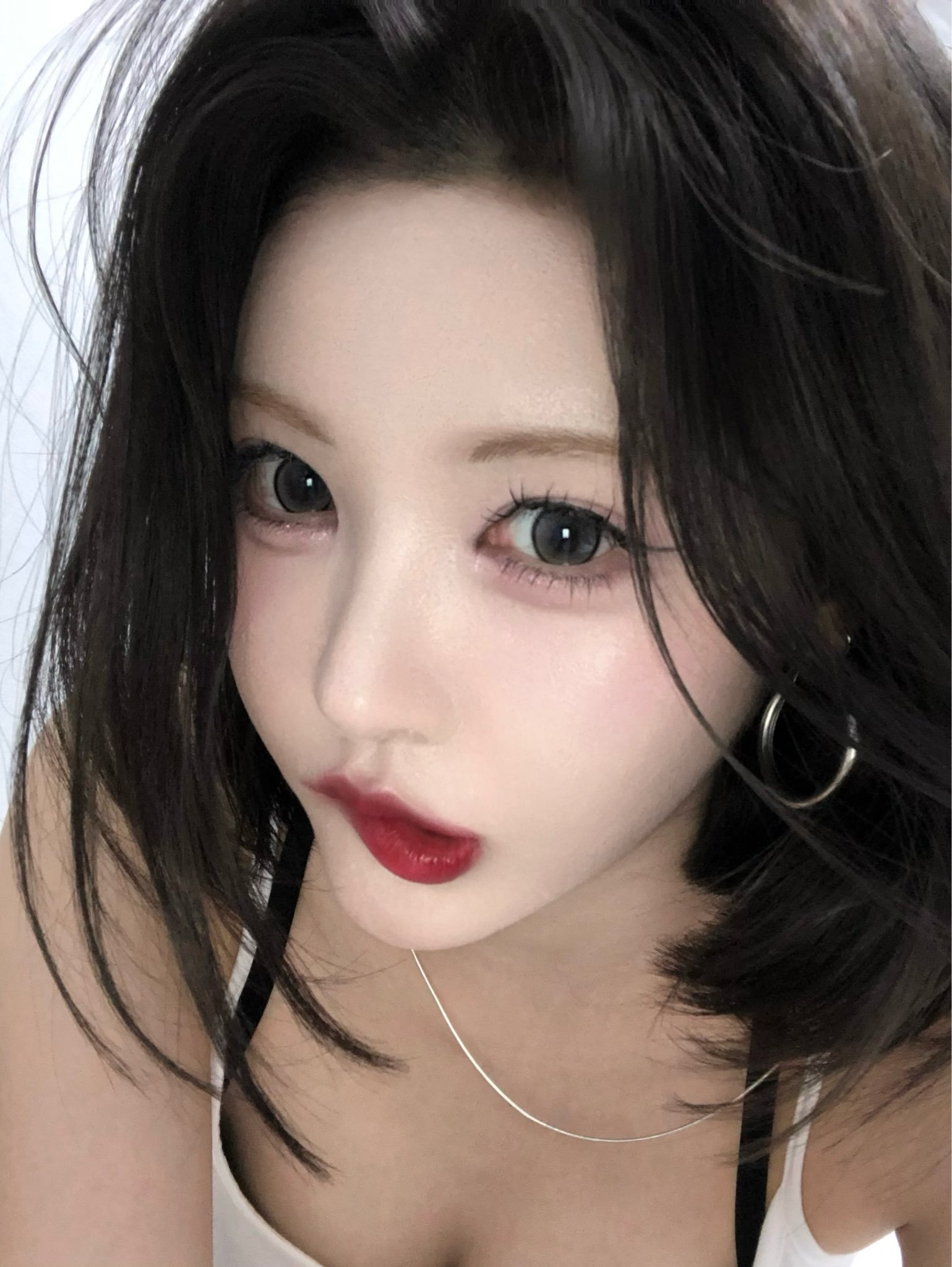 250808💌x:inNizz 那天拍了很多很棒的照片，但是因为衣服太暴露了，