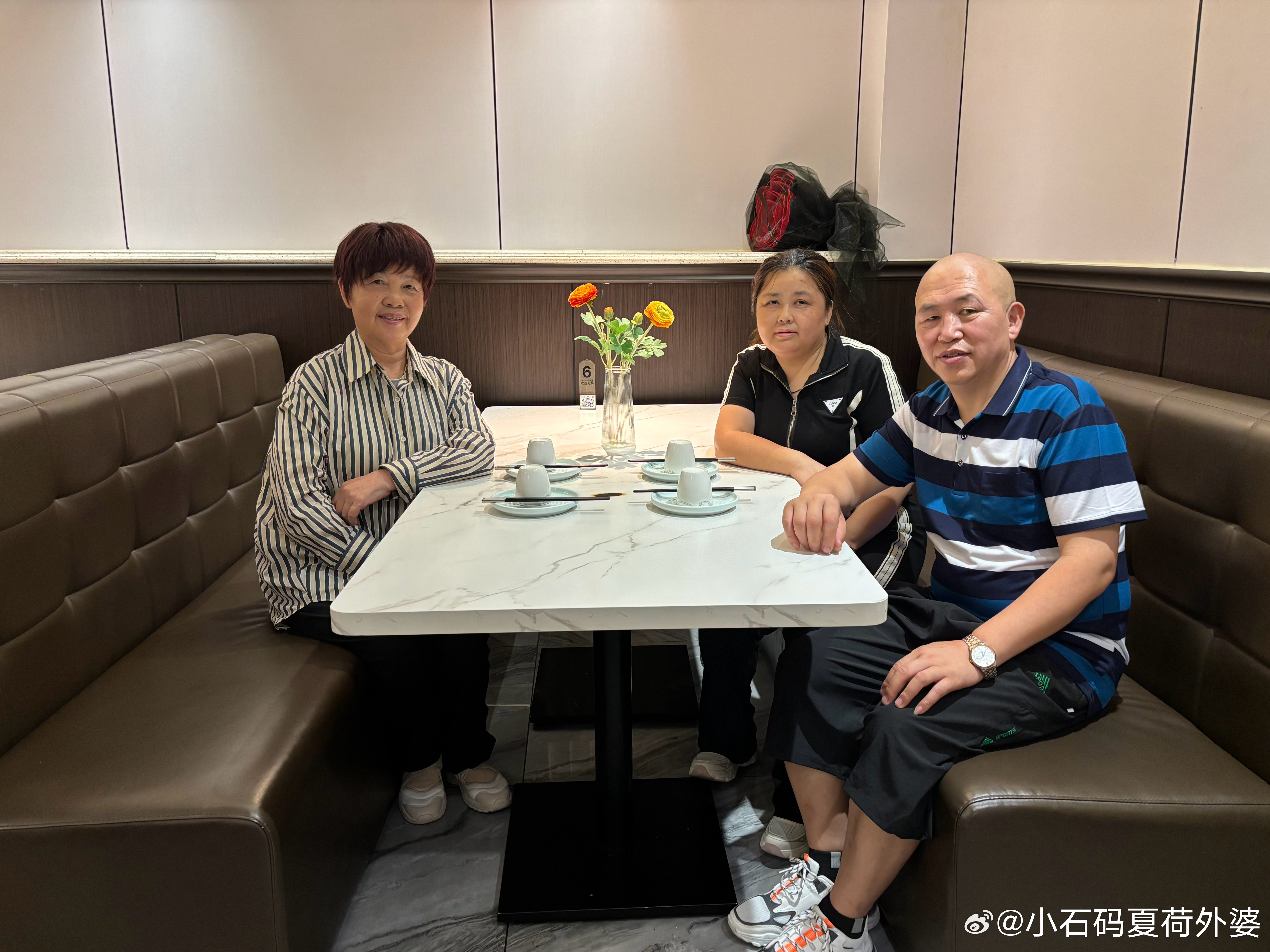 旅游随笔萍水相逢却一见如故，源于内心相互的善良和温暖，这是一对在北京的打工者，面