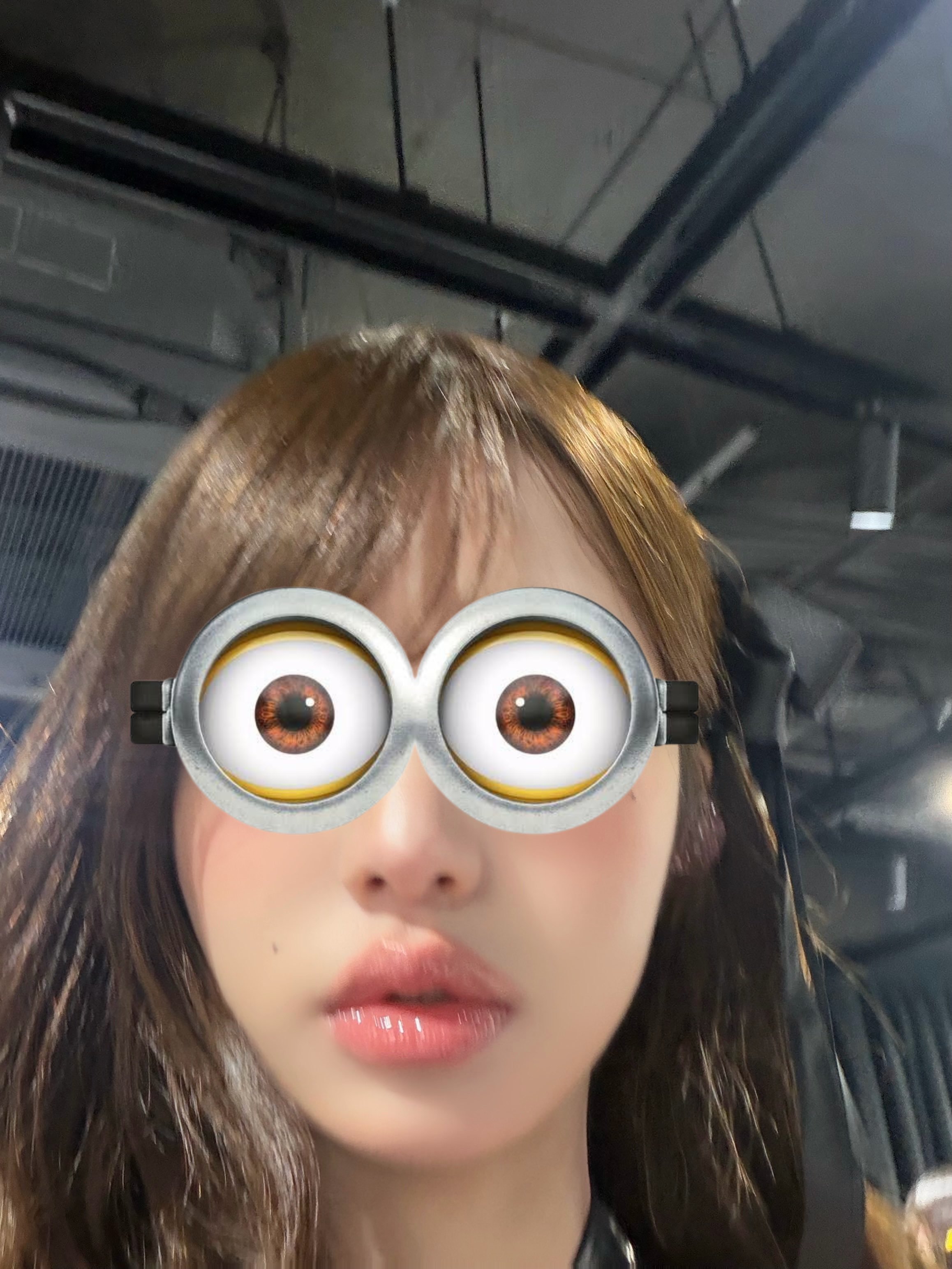 小黄人张元英