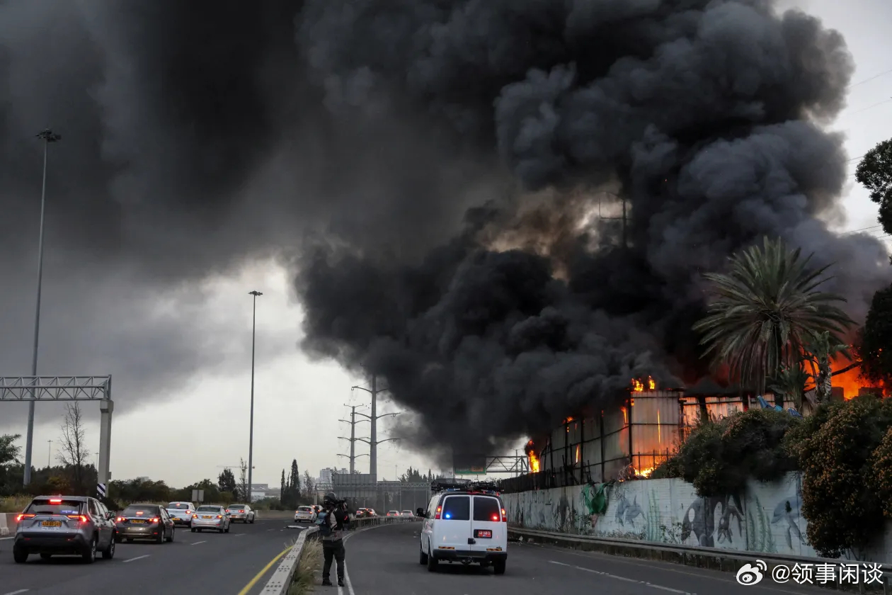 【美国对伊朗的战争是如何适得其反】[德黑兰现在将设定和平条件]（外交事务）十七年
